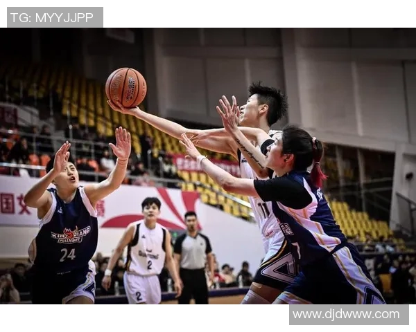 CBA精彩对决北京队迎战福建队视频直播全程回放与精彩集锦分享